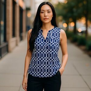 Women's Small Blue White Pattern Sleeveless Henley V-Neck Casual Soft Blouse Top